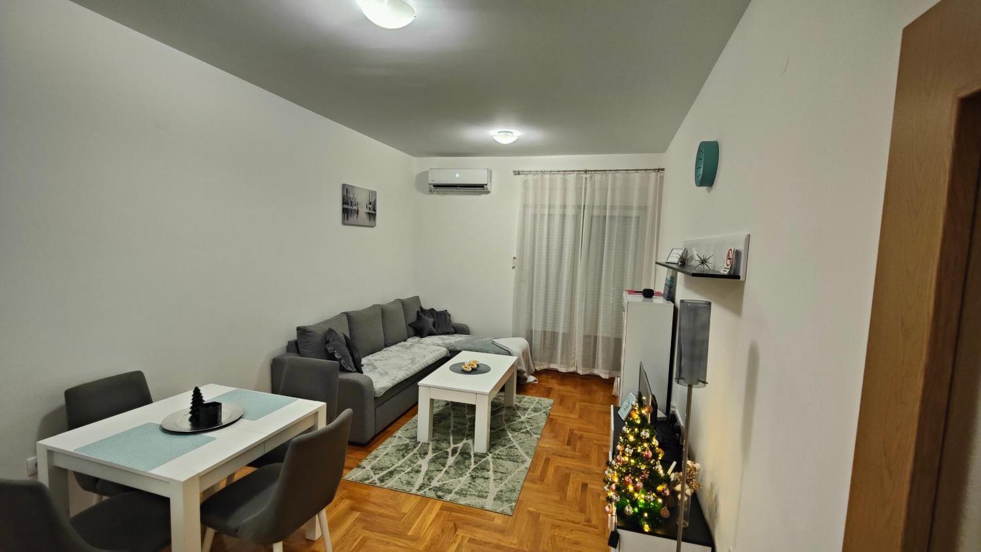 Apartman Sunce 트레빈예 외부 사진